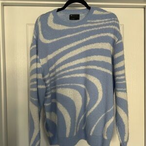 Blue and White Patterned Sweater